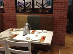 -闫府私房菜(经四路万达店)