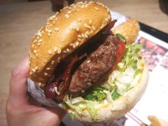 哈比特のBBQ培根牛肉特堡-The Habit Burger Grill 哈比特汉堡(爱琴海店)