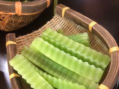 -老房老舍重庆火锅(假日城市店)