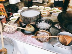 -甘记肥肠粉(马鞍北路店)
