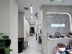 -HIMO海马体照相馆(上海华润CP静安店)