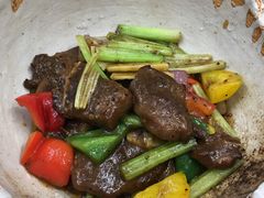 牛仔骨-寻味顺德·珍之宝酒楼(银钻店)