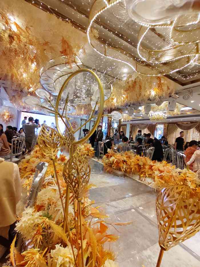 还不错吧平时没有去吃过反正婚宴在这里办的上菜比