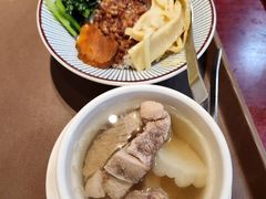 -胡须张鲁肉饭(美食文化馆店)