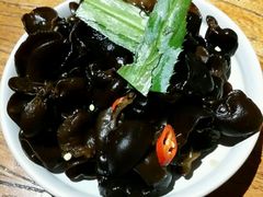 傣味云耳-云海肴·汽锅鸡·云南菜(领展购物广场·中关村店)