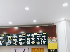 -牛一嘴·兰州牛肉面·大盘鸡(财富中心店)