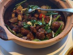 -八府香鸭·啫啫煲(华山路店)