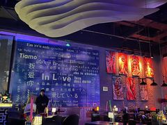 -INLOVE Live House