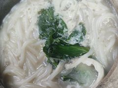-长城砂煲田鸡粥
