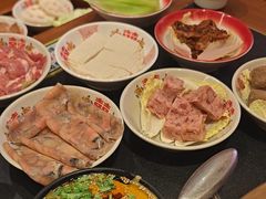 -沸炉重庆老火锅(军事博物馆店)