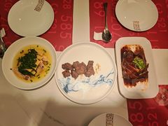 -滩外滩·本帮江浙菜(新天地店)