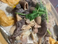 -沙胆彪炭炉牛杂煲(上海日月光广场店)