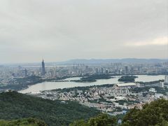 -紫金山山顶公园