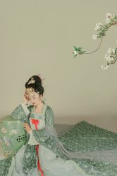 -盘子女人坊古装写真摄影(南京总店)