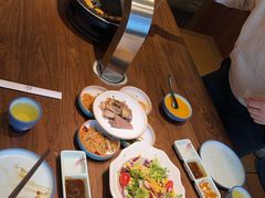 -明洞阿姨·韩式酱蟹烤肉·创意料理(三元桥店)