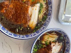 红烧焖肉面-伟记奥面馆(养育巷店)