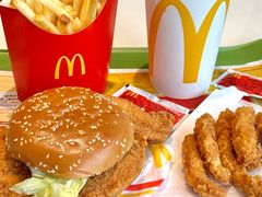 -麦当劳(展览路店)