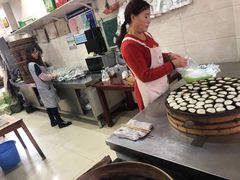 -丽华叶儿粑总汇