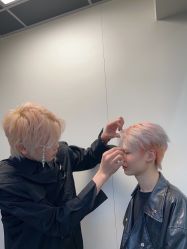 -藤野造型专业烫染接发