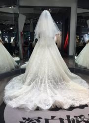 点击看大图 婚纱-深白婚纱艺术馆(王府壹号店)