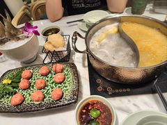 -椰子不语 椰子鸡火锅(淮海店)