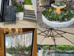 -Mark&Mars Restaurant