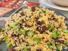 -龙悦湾酒家·八阵鱼生·渔人码头店