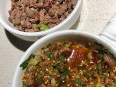 -海底捞火锅鲜切牛肉主题店(长寿路店)