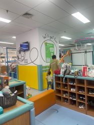 -孩子王童乐园(吾悦广场店)
