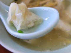 -忆秦园小笼包(惠山古镇总店)