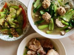 -爱的果实月嫂育婴师(世纪东方店)