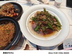 -阿瓦山寨·湘菜现炒·剁椒鱼头王(咸阳总店)