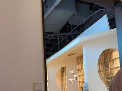 -蜜桃餐厅·伴山(绿宝广场店)