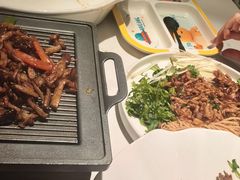 -小桃红·东北菜·春饼烤鸭(南阳湖街店)