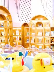 -多多淘儿童体验中心(重庆来福士店)