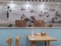大堂-金诚张妈妈羊汤·驴肉火烧(旧宫佳和园店)