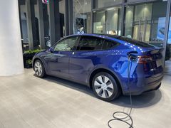-TESLA 特斯拉(广州天环广场体验店)