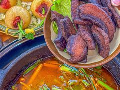 -黔三一夺夺粉酸汤火锅(百信店)