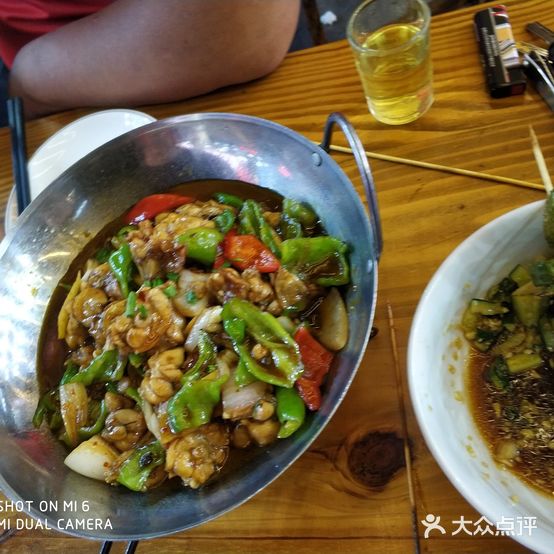 旺仔烧烤小虾土菜馆(绿地店)