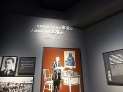 -上海市龙华烈士陵园