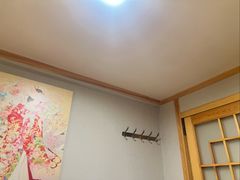 -晶吉·居酒屋·烧鸟·海胆(民主广场店)