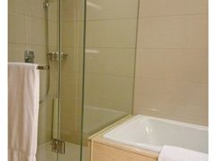 -苏州环球188国际公寓(金鸡湖店)