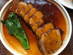 咸蛋黄红烧肉-肴约·花园式餐厅(湖里店)