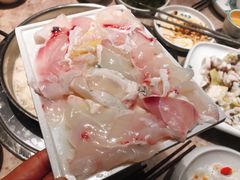 鱼片鱼腩双拼-淘米捞·米汤脆鲩鱼火锅(福田皇岗店)