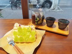 -C.Y Cafe