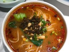 重庆地地道道的担担面-雲蜀龙阁·金牌水煮鱼(方庄店)