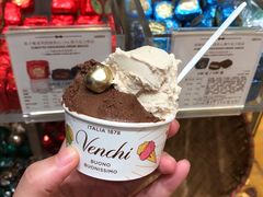 -VENCHI 闻绮(上海佛罗伦萨小镇店)