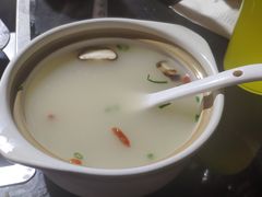 竹荪萝卜鸡汤-陈三娃泡姜鸡(太白北路店)