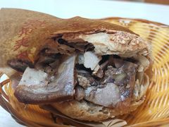 烧饼夹肉-洪峰浩老北京烧饼夹肉(角门路店)