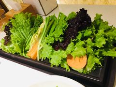 蔬菜拼盘-本家韩国烤肉(青岛万象城店)
